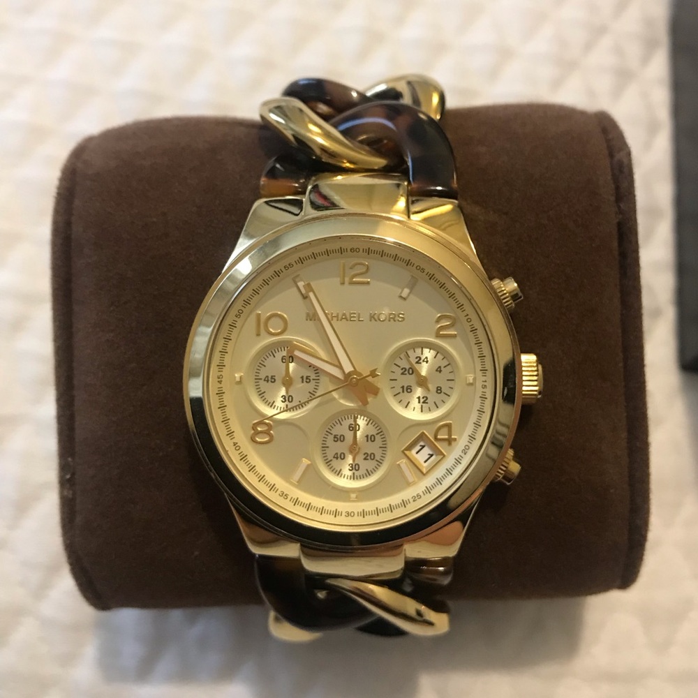 Michael Kors Chronograph Runway Twist Watch